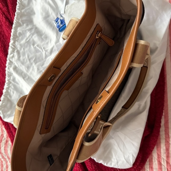 Micheal Kors Tote bag - Picture 3 of 3